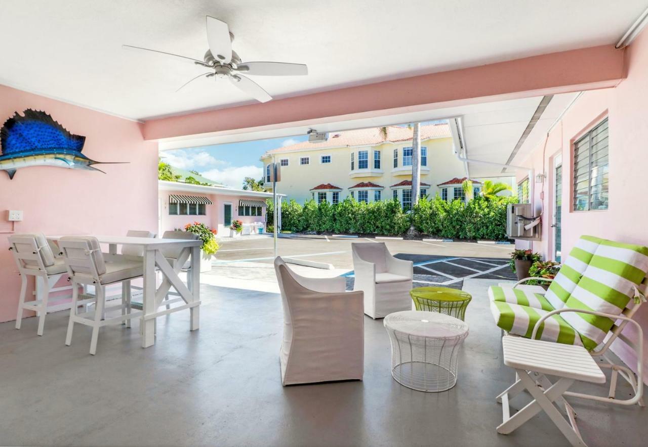 North Naples The Gondolier Inn מראה חיצוני תמונה